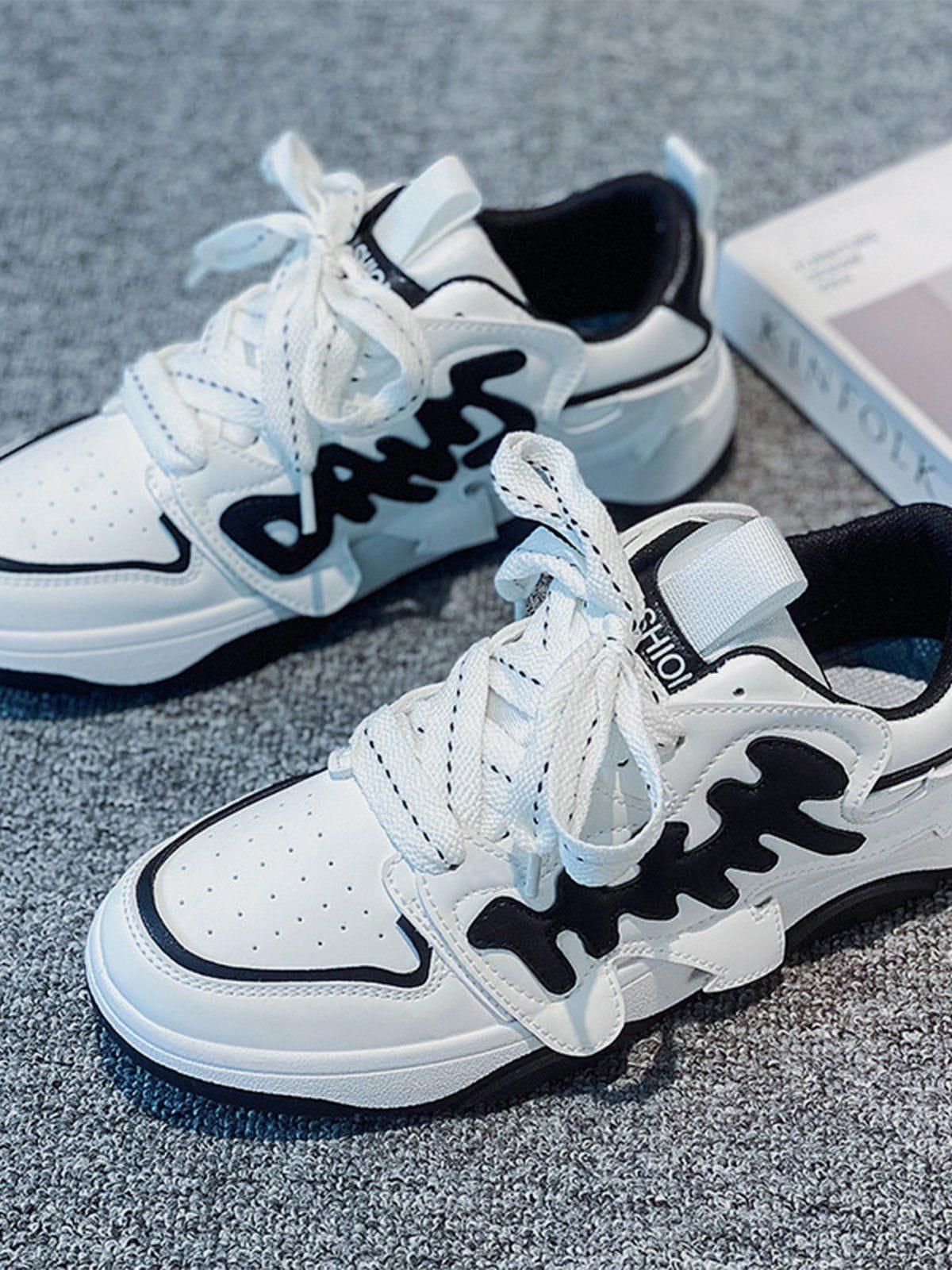 Concert Outfit Arrows Letters Skate Shoes