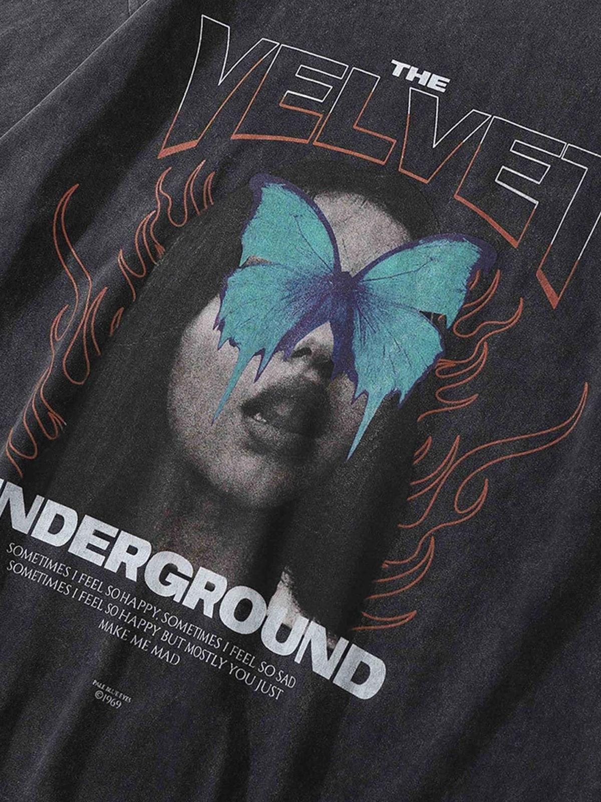 Concert Outfit Character Printed Washed & Aged T-Shirt Concert Outfit Character Printed Washed & Aged T-Shirt