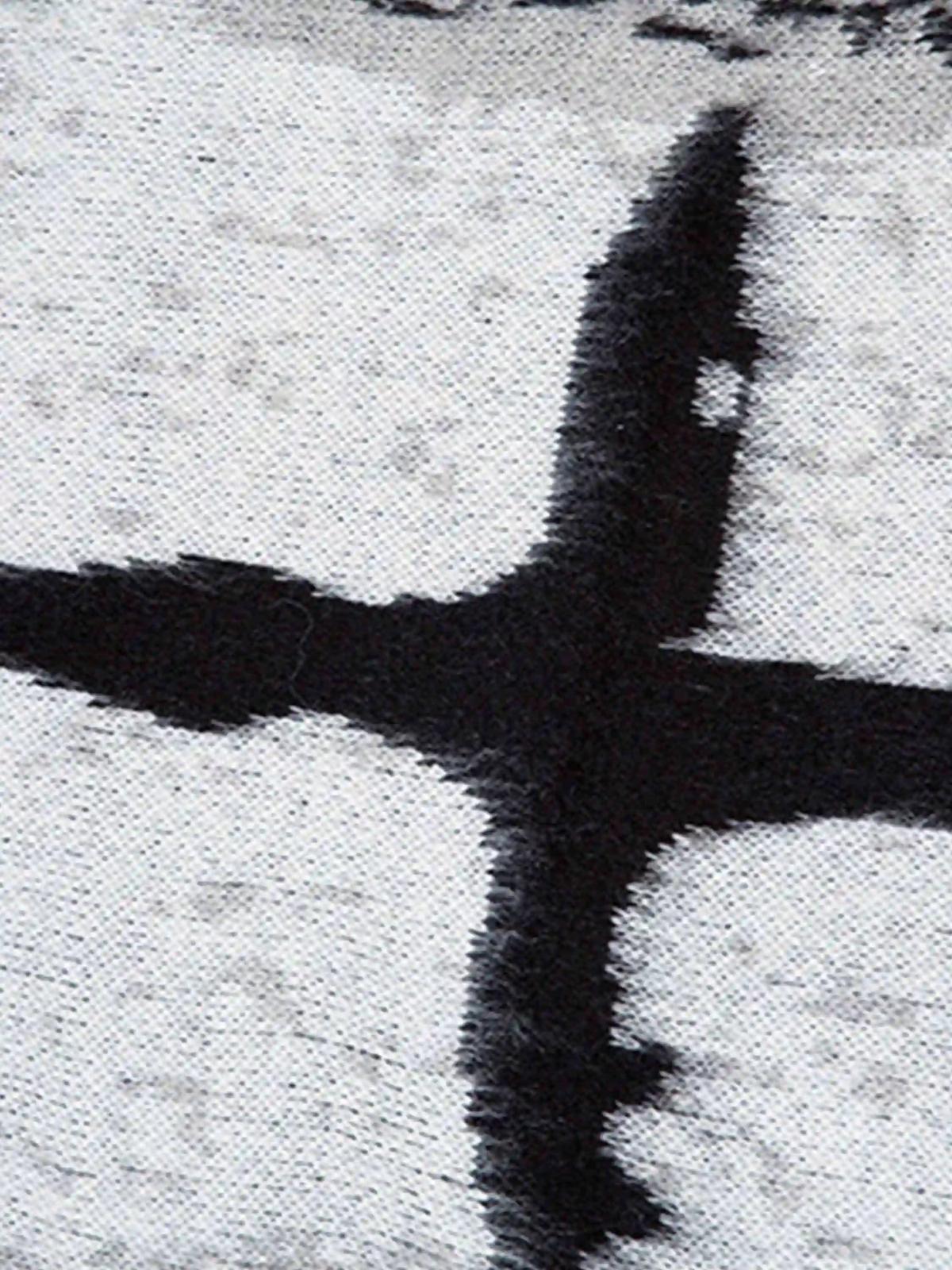 Concert Outfit Contrast Color Cross Sweater Concert Outfit Contrast Color Cross Sweater