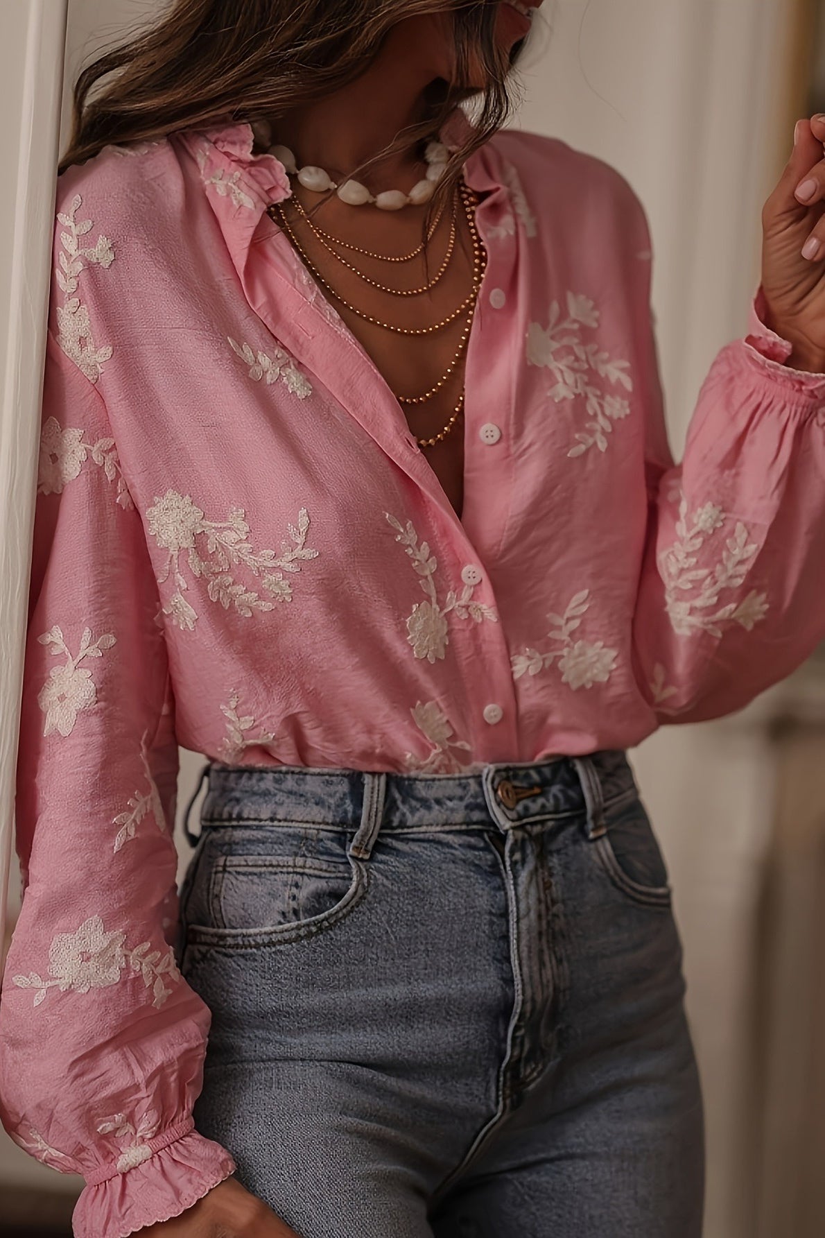 Chic Puff Sleeve Outfit Ideas with Collars for Effortless Style