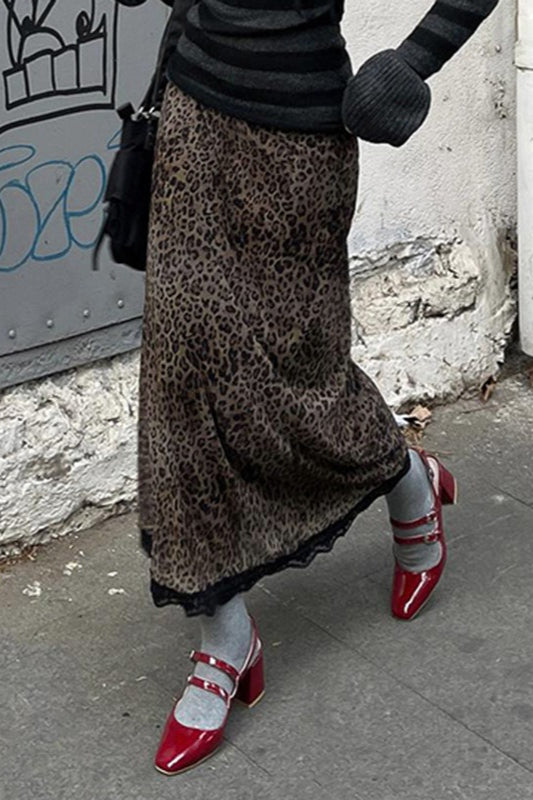 Chic Outfit Ideas Featuring a Lace Trim Leopard Patchwork Skirt