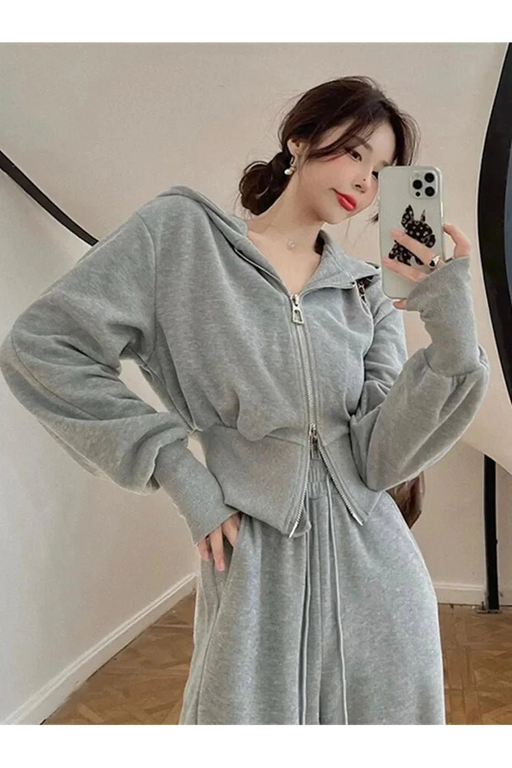 New Style Trends - Aesthetic Two Piece Hooded Tracksuit - Outfit Ideas New Style Trends - Aesthetic Two Piece Hooded Tracksuit - Outfit Ideas