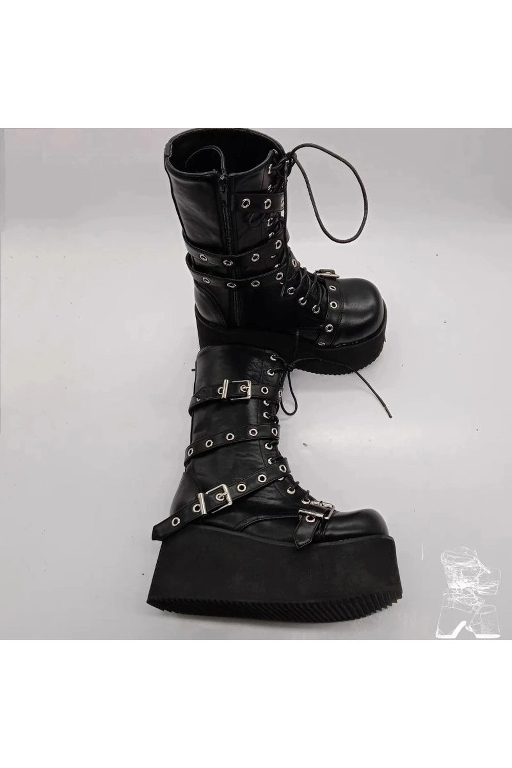 New Style Trends - Alt Couture Platform Gothic Boots - Outfit Ideas New Style Trends - Alt Couture Platform Gothic Boots - Outfit Ideas