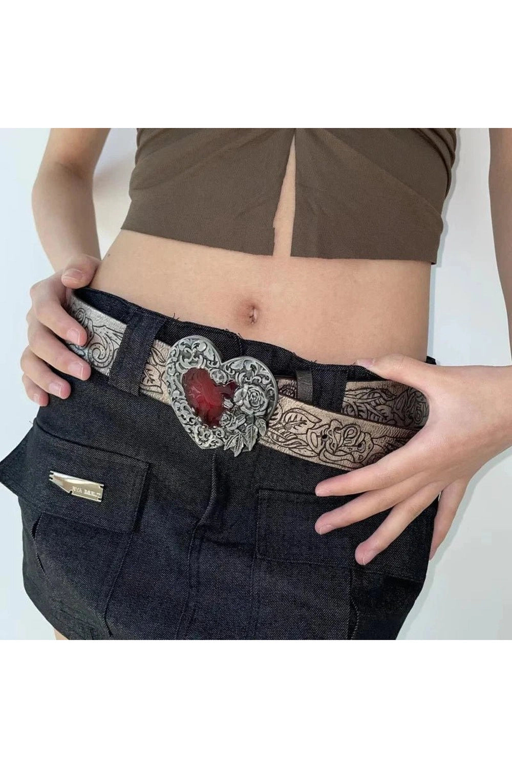 New Style Trends - Alt Goth Heart Rose Belt - Outfit Ideas New Style Trends - Alt Goth Heart Rose Belt - Outfit Ideas