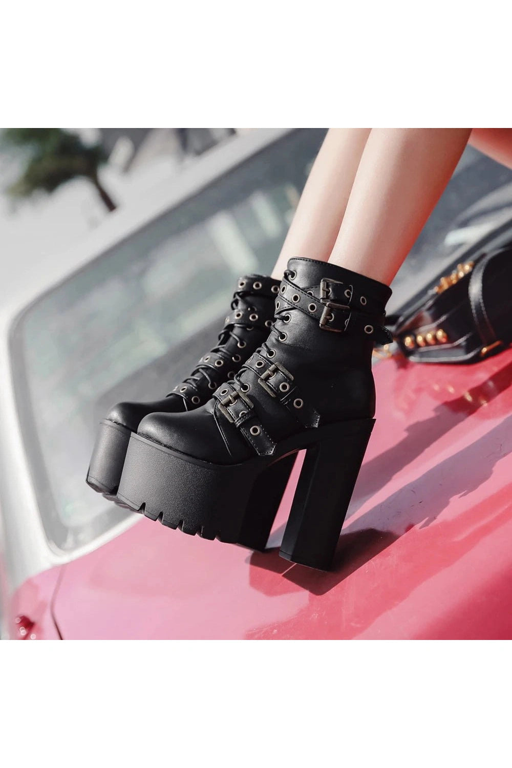 New Style Trends - Alt Goth Platform Round Boots - Outfit Ideas New Style Trends - Alt Goth Platform Round Boots - Outfit Ideas