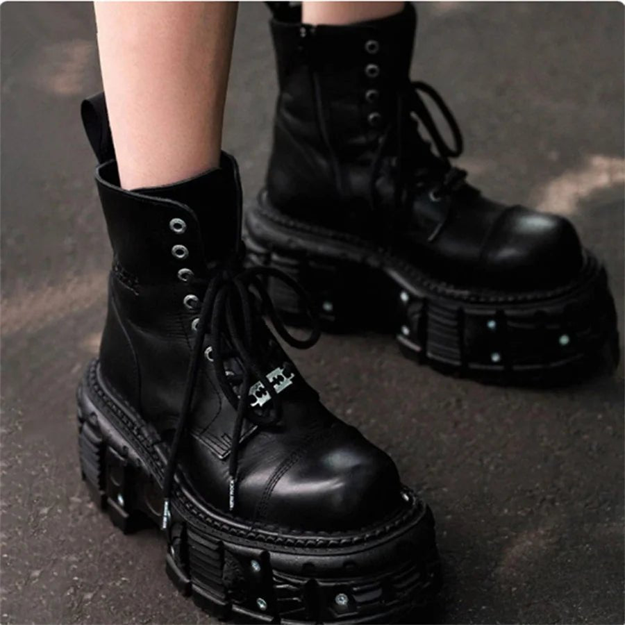 New Style Trends - Alt Punk Platform Combat Boots - Outfit Ideas New Style Trends - Alt Punk Platform Combat Boots - Outfit Ideas