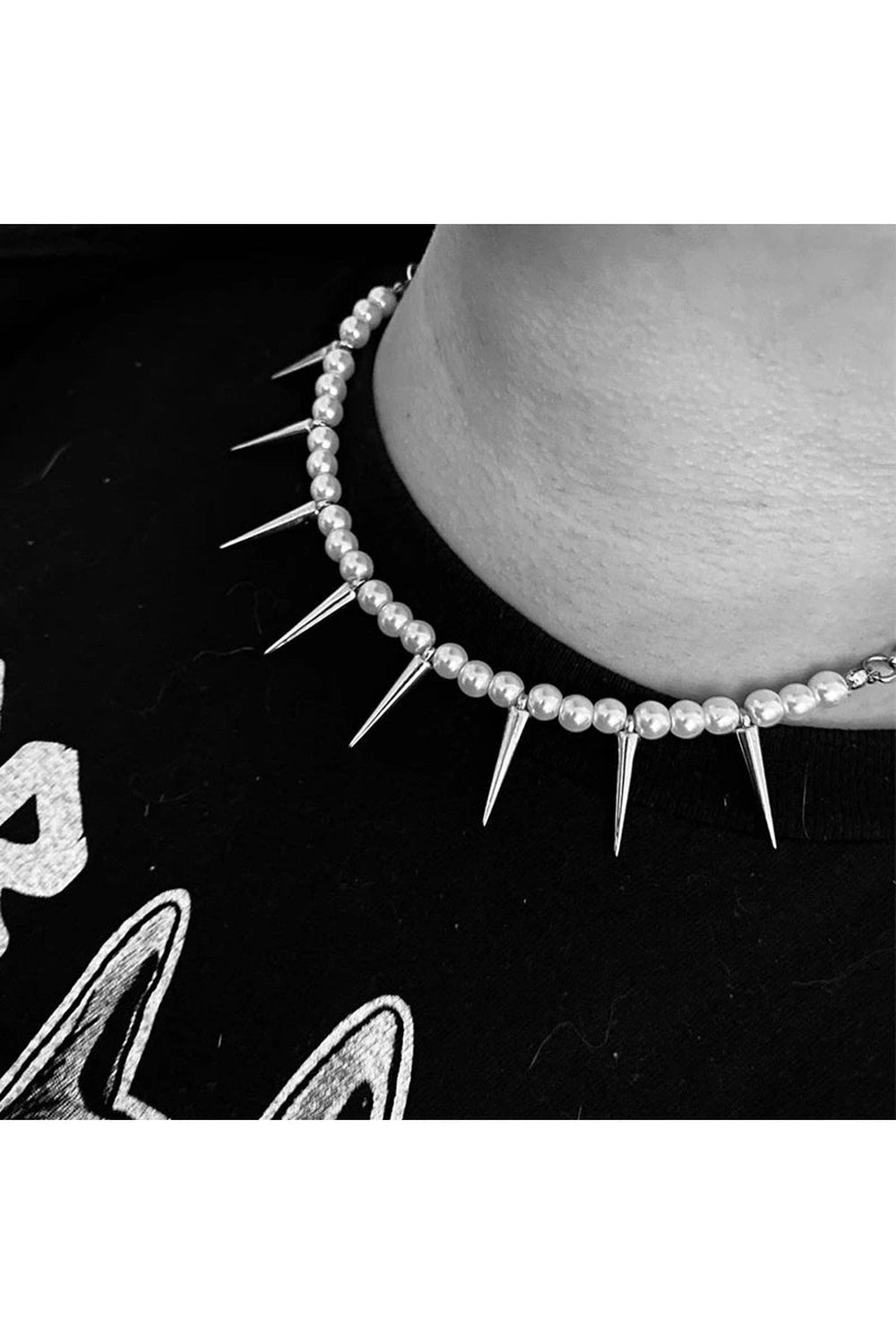 New Style Trends - Edgy Pearl Spike Necklace - Outfit Ideas