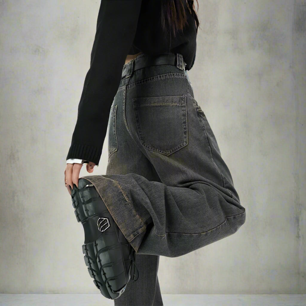 New Style Trends - Faded Edgy Baggy Jeans - Outfit Ideas