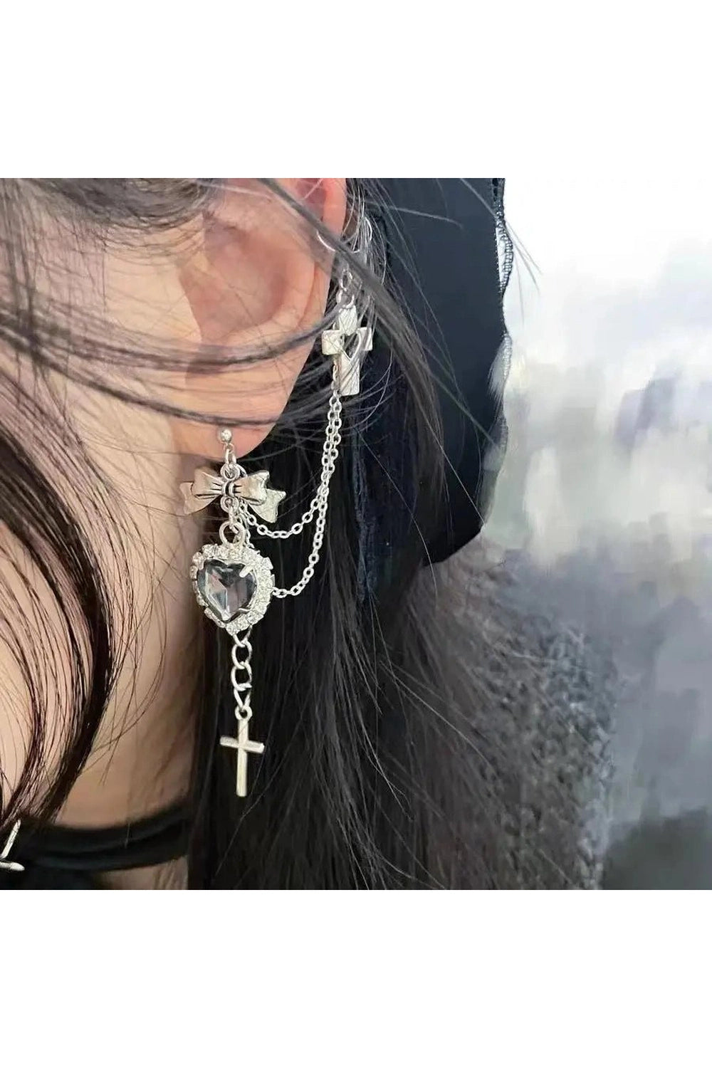 New Style Trends - Goth Heart Chain Drop Earrings - Outfit Ideas