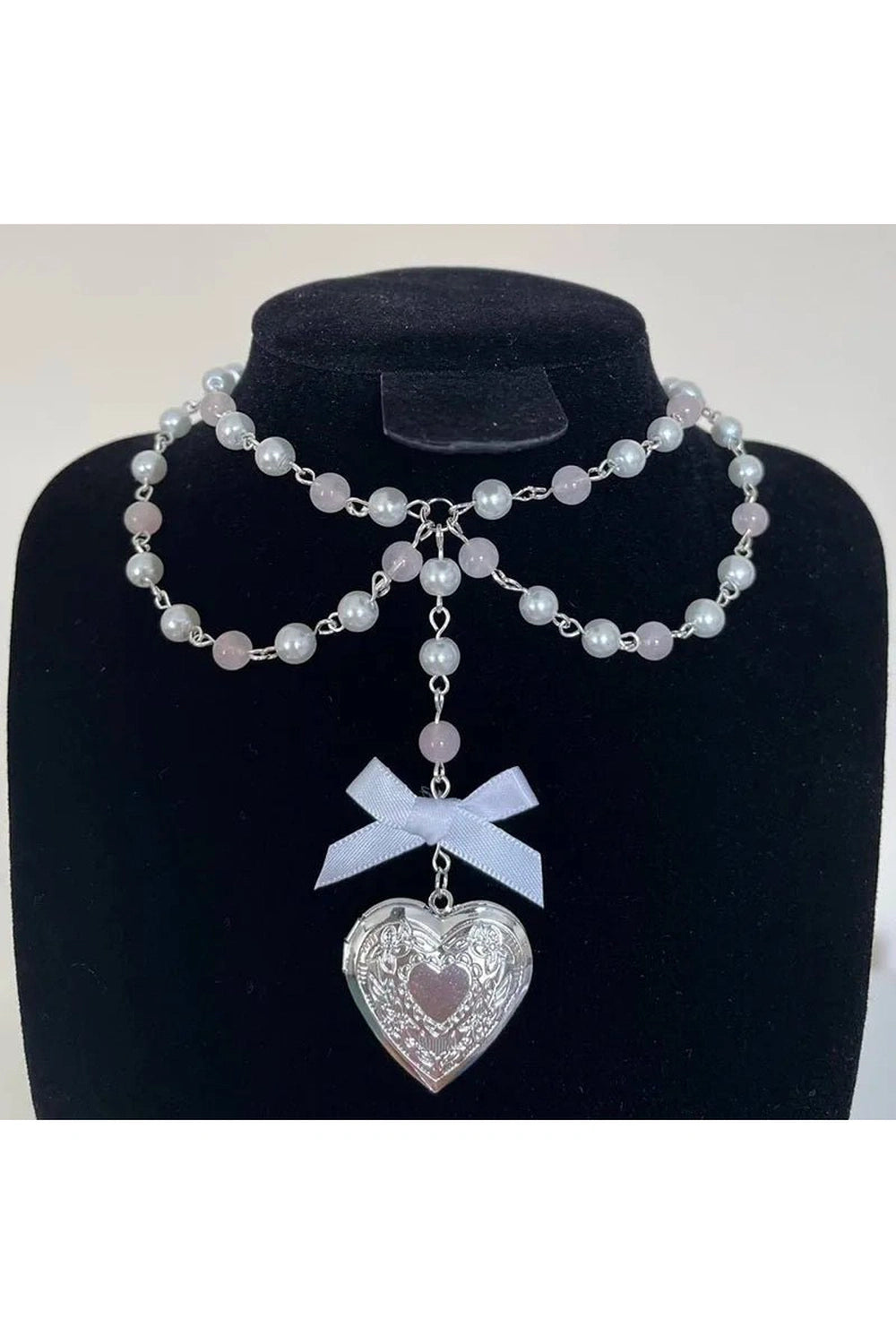 New Style Trends - Pearl Rose Quartz Necklace - Outfit Ideas