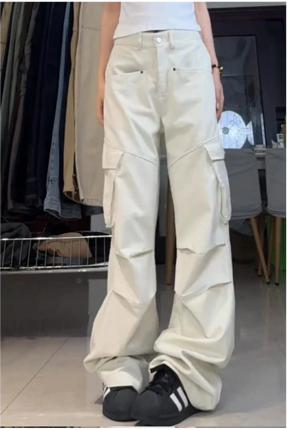 New Style Trends - Y2k Minimalist Cargo Wide-Leg Pants - Outfit Ideas New Style Trends - Y2k Minimalist Cargo Wide-Leg Pants - Outfit Ideas