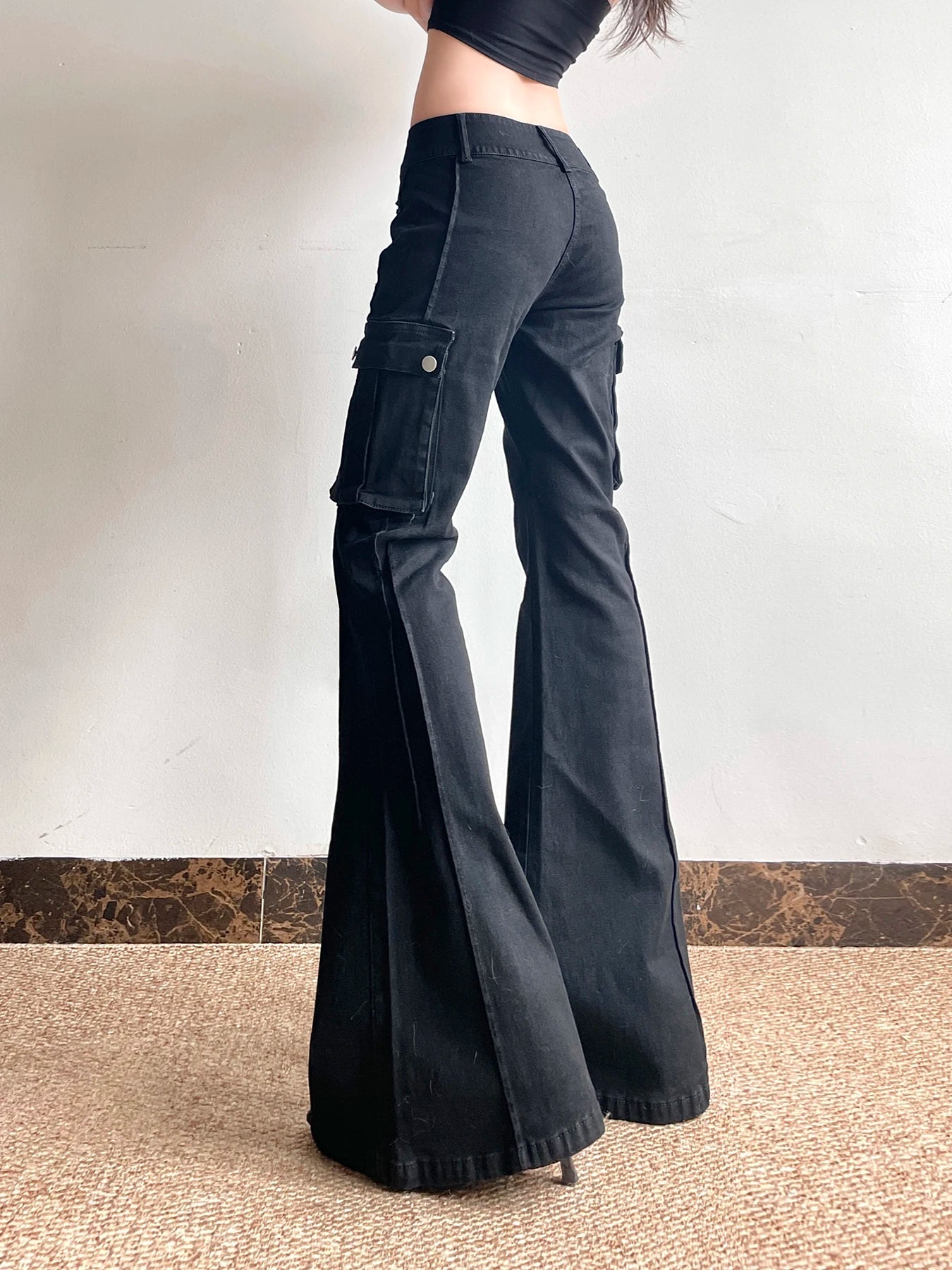 New Style Trends - Y2k Noir Sculpted Pants - Outfit Ideas New Style Trends - Y2k Noir Sculpted Pants - Outfit Ideas