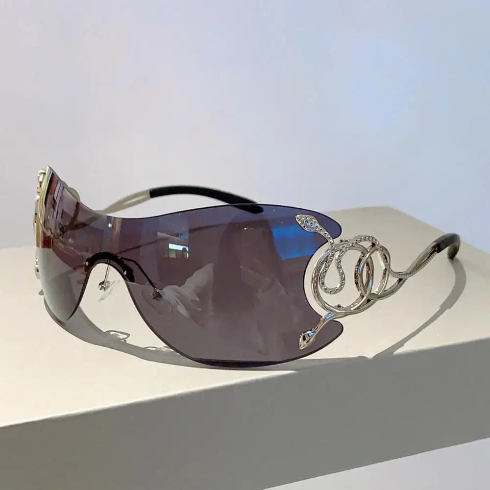 New Style Trends - Y2k Serpent Luxe Shield Sunglasses - Outfit Ideas New Style Trends - Y2k Serpent Luxe Shield Sunglasses - Outfit Ideas