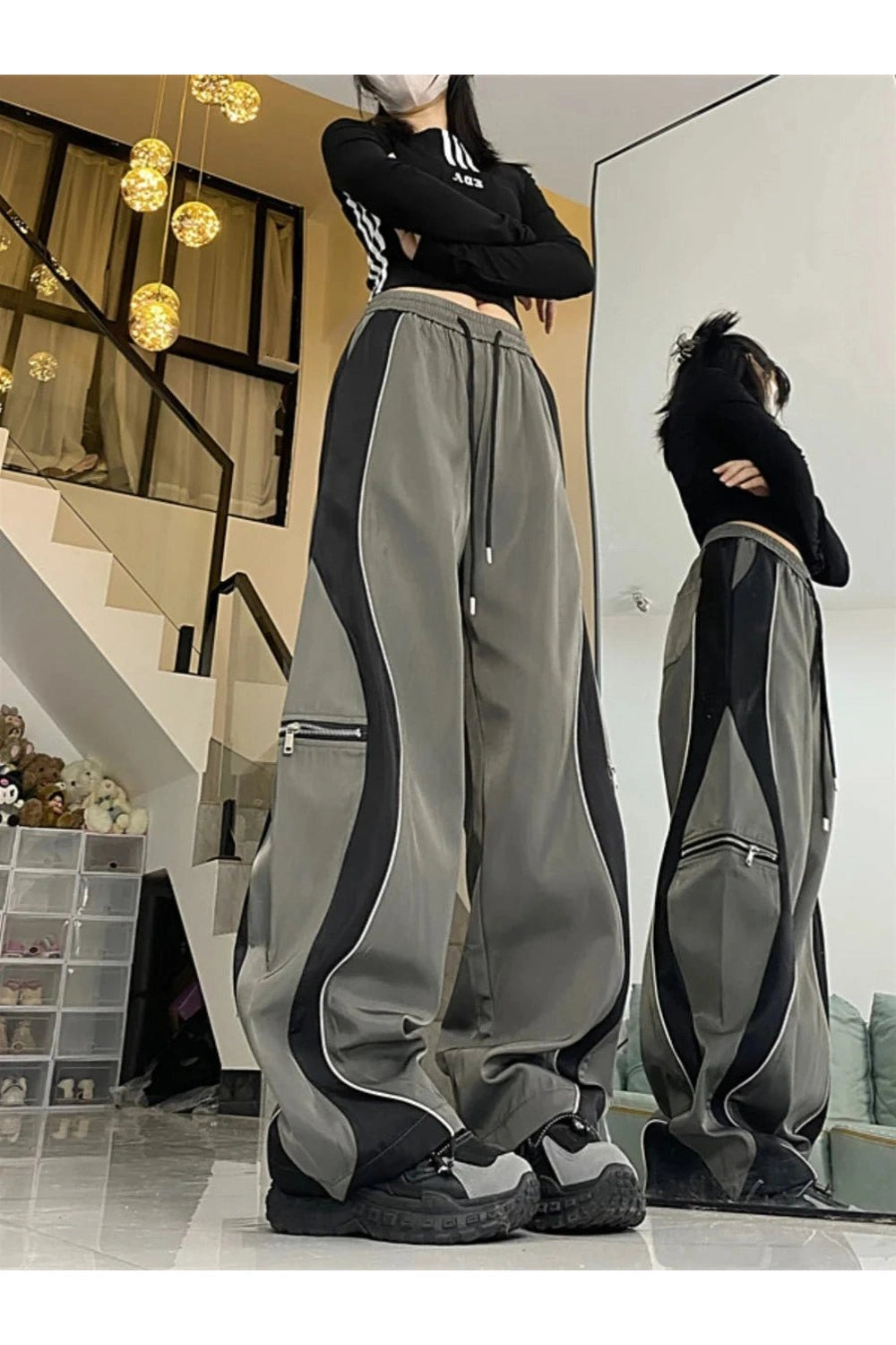 New Style Trends - Y2k Techwear Contrast Wide-Leg Pants - Outfit Ideas New Style Trends - Y2k Techwear Contrast Wide-Leg Pants - Outfit Ideas