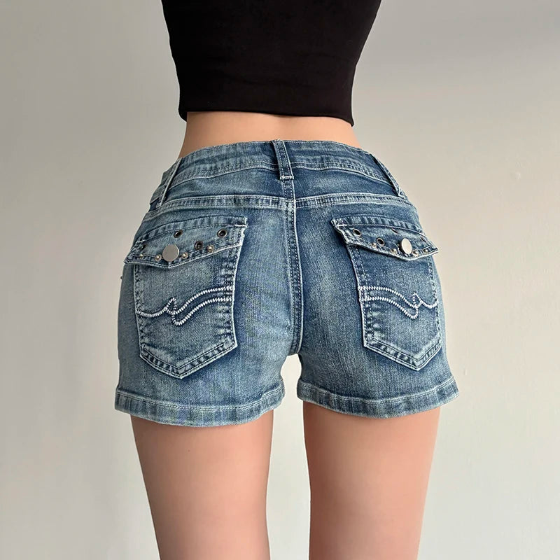 New Style Trends - Y2k Wave Wash Cuffed Shorts - Outfit Ideas New Style Trends - Y2k Wave Wash Cuffed Shorts - Outfit Ideas