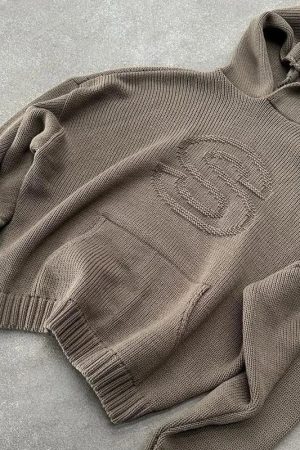 Unisex Pullover Hoodie: Embrace Fall Clothing Trends 2025