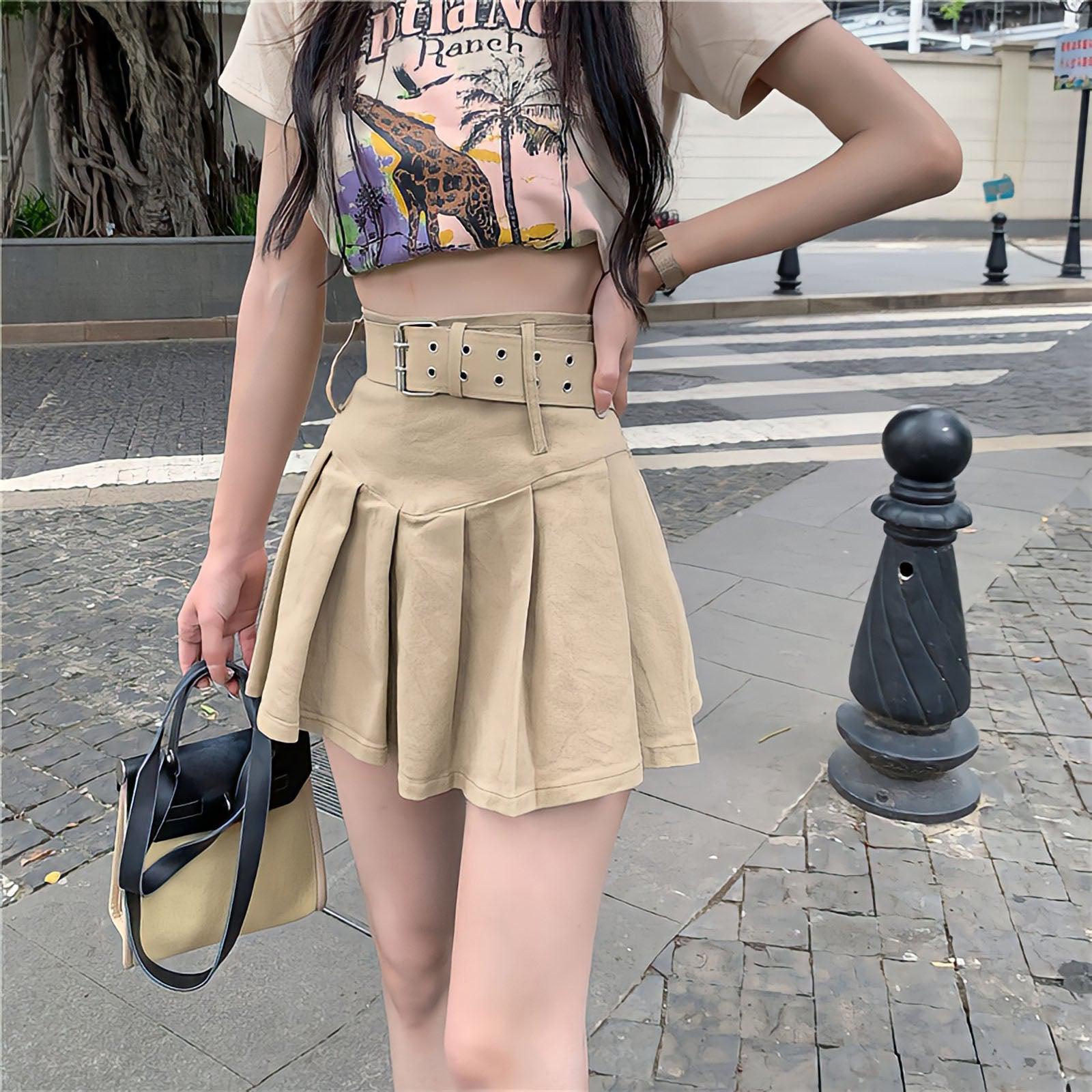 Style Core Aesthetics, New Style Trends - Belt Detail Pleated Mini Skirt