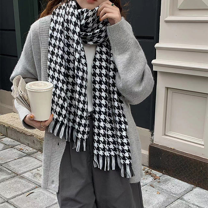 Style Core Aesthetics, New Style Trends - Good Manners Houndstooth Scarf