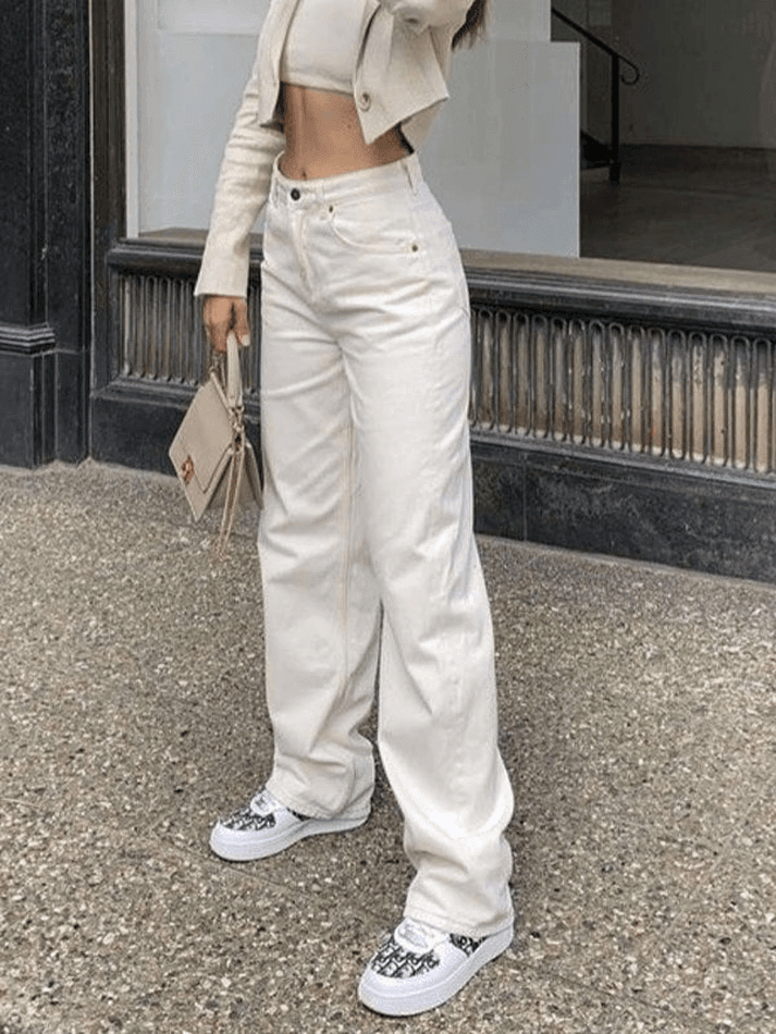 Style Core Aesthetics, New Style Trends - Jean boyfriend blanc délavé