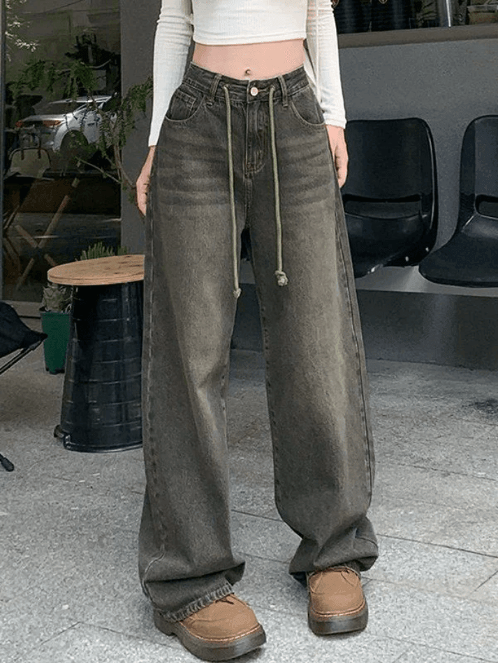 Style Core Aesthetics, New Style Trends - Jean boyfriend bouffant vintage à bretelles à nouer