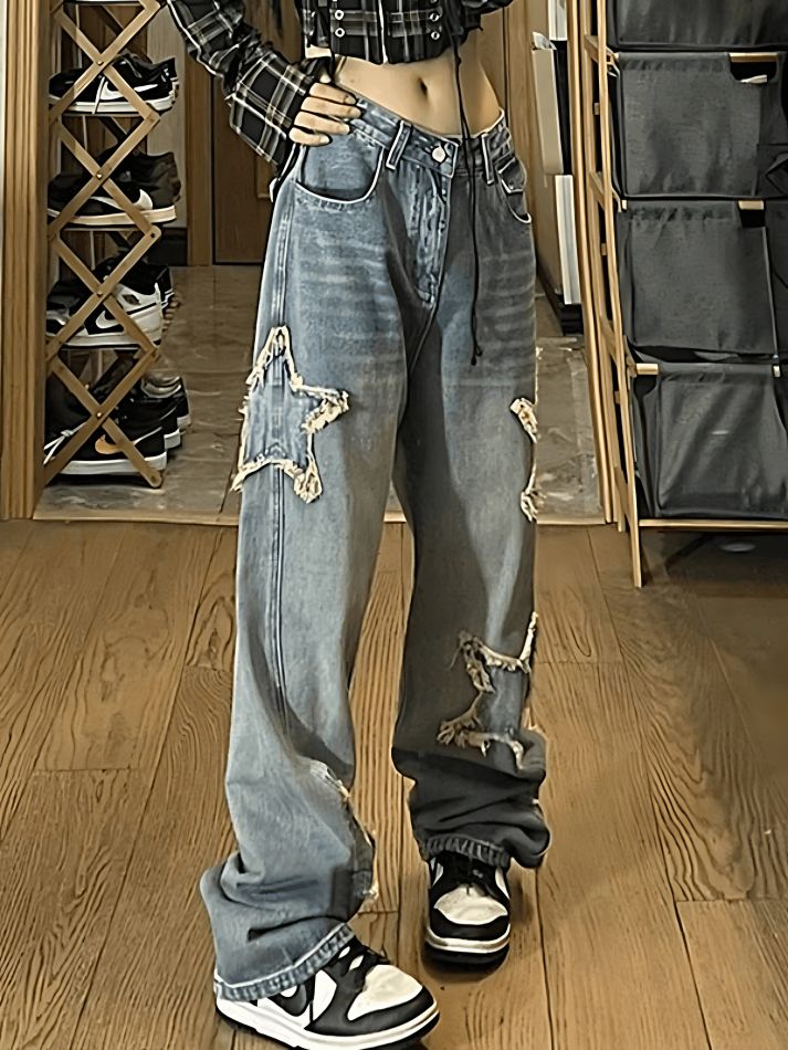 Style Core Aesthetics, New Style Trends - Jean boyfriend délavé vintage avec écusson étoile