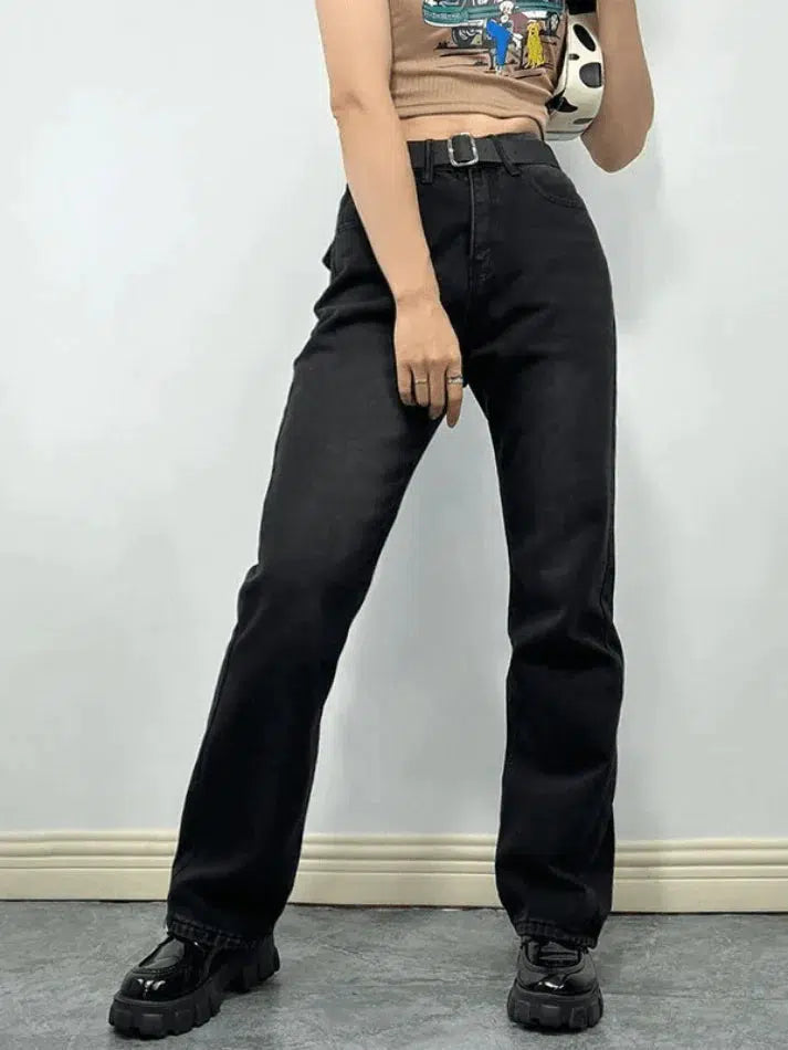Style Core Aesthetics, New Style Trends - Jean boyfriend noir vintage délavé