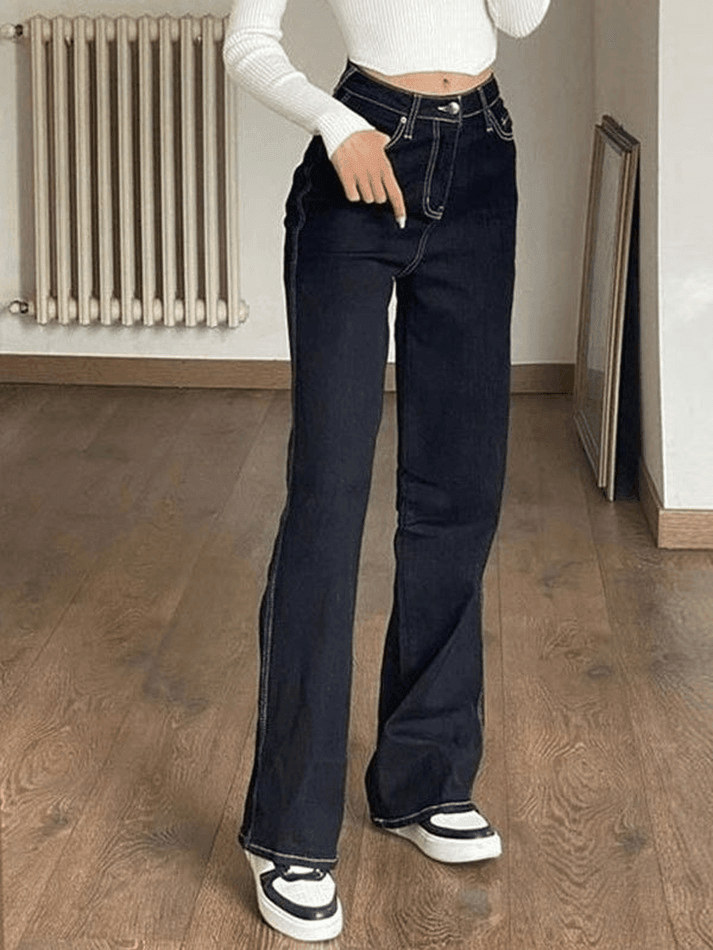 Style Core Aesthetics, New Style Trends - Jean boyfriend taille haute cousu