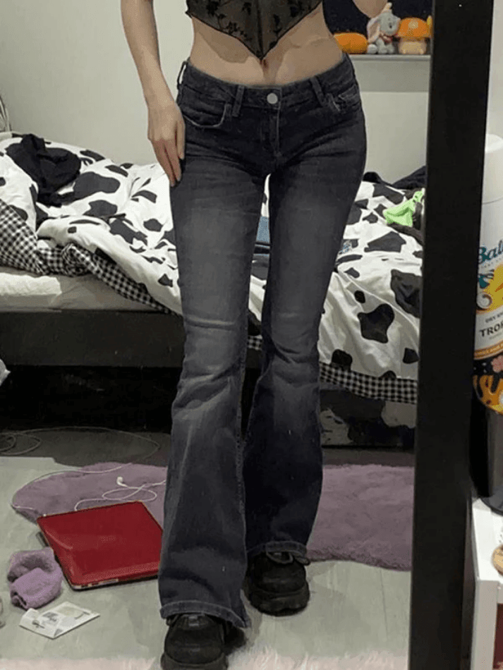 Style Core Aesthetics, New Style Trends - Jean évasé en denim délavé Y2K