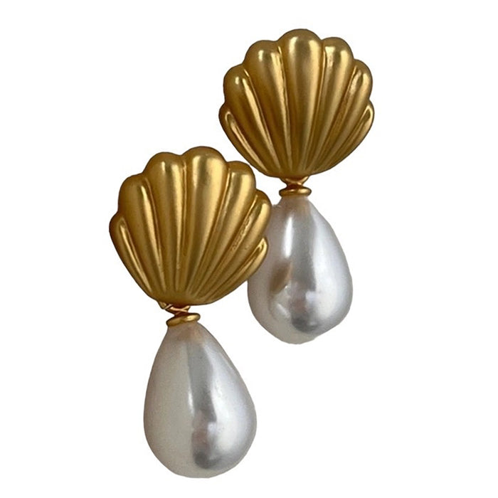 Style Core Aesthetics, New Style Trends - Shell Pearl Drop Earrings