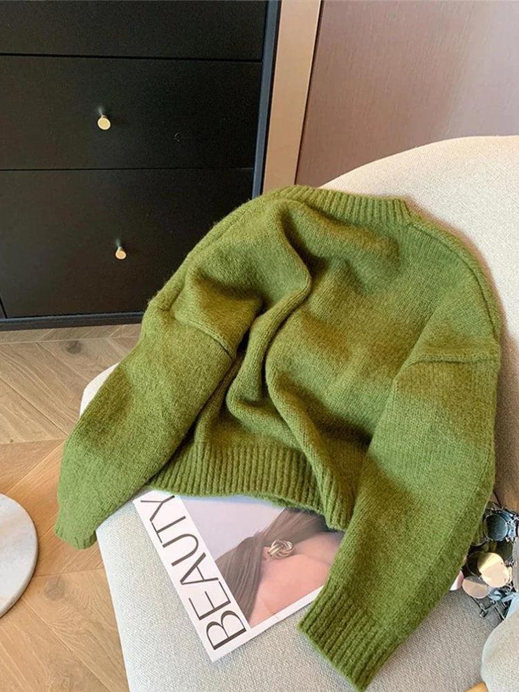 Style Core Aesthetics, New Style Trends - Vintage Daisy Embroidered Knitted Cardigan