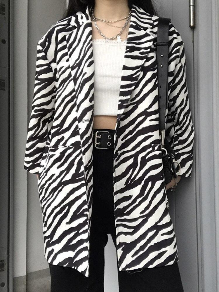 Style Core Aesthetics, New Style Trends - Zebra Print Long Blazer