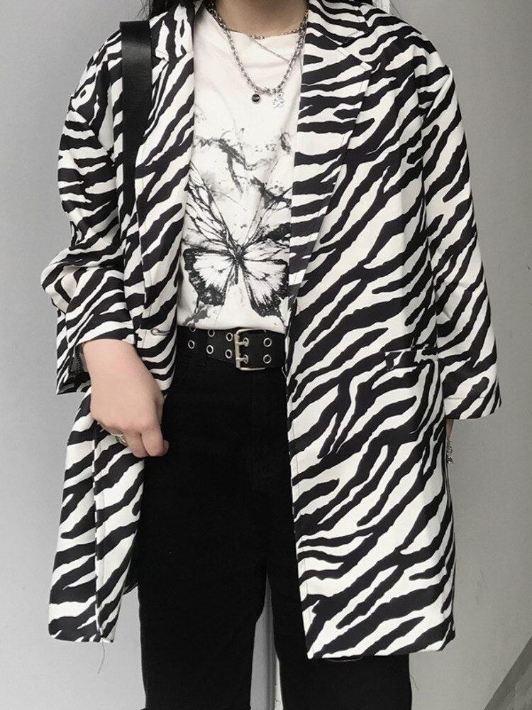 Style Core Aesthetics, New Style Trends - Zebra Print Long Blazer