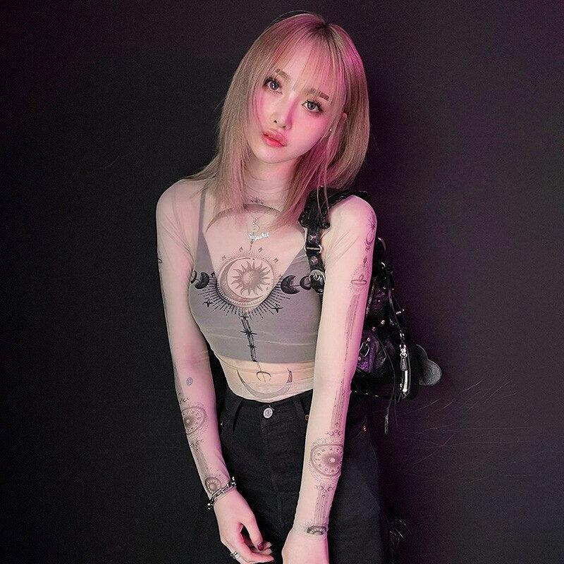 Style Core Aesthetics, New Style Trends - Zodiac Graphic Mesh Top