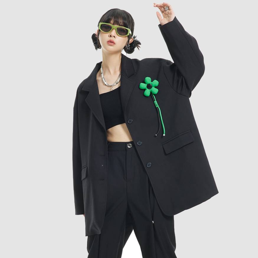 Style Core Aesthetics, New Style Trends Detachable Flower Decor Blazer Style Core Aesthetics, New Style Trends Detachable Flower Decor Blazer